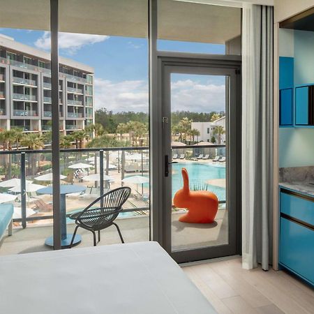 Conrad Orlando Hotel Exterior photo