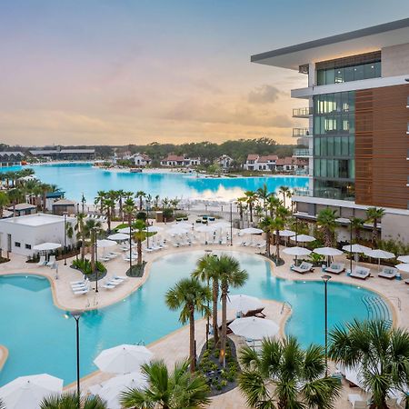 Conrad Orlando Hotel Exterior photo
