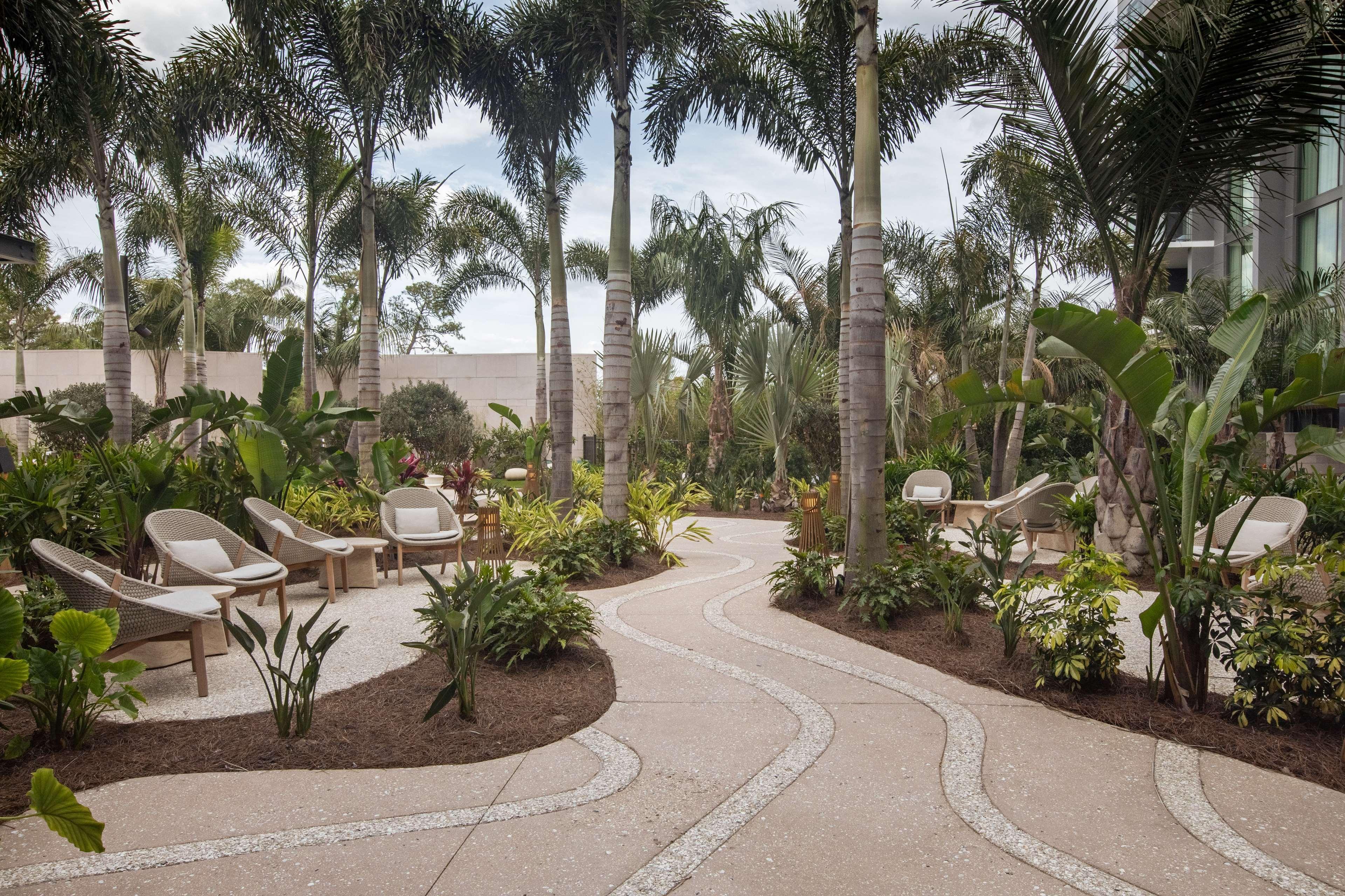 Conrad Orlando Hotel Exterior photo